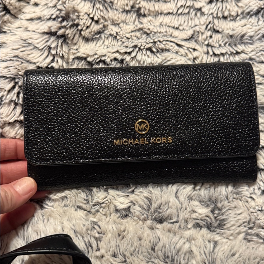 Michael Kors Black Pebbled Leather Backpack & Long leather wallet - Picture 7 of 8